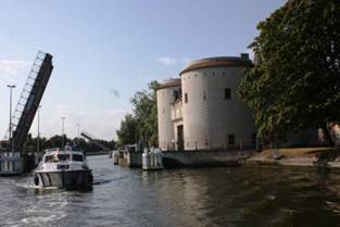 Leaving Brugges.jpg