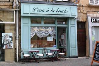 Restaurant at Charleville Mezier.jpg