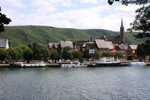 Endellion moored at Fumay.jpg